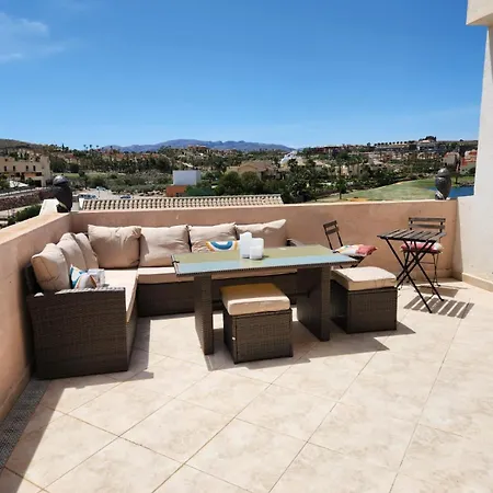 Atico Esquinero Con Preciosas Vistas Al Valle Del Golf Con Piscina Comunitaria! Apartment Vera