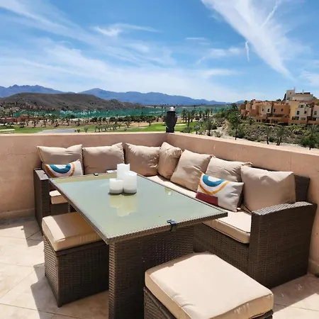 Atico Esquinero Con Preciosas Vistas Al Valle Del Golf Con Piscina Comunitaria! Apartment